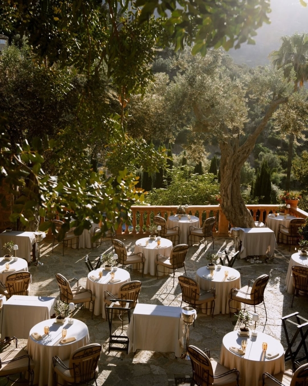 35 Best Wedding Venues in Europe | Beautiful Places to Get Married | Luxury Wedding Locations