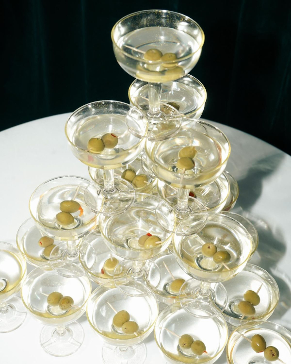 7 Things Couples Regret Not Doing at Their Wedding