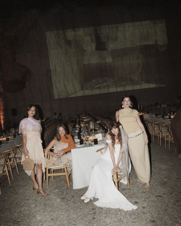 How to Submit Your Wedding and Get Featured on THE WED