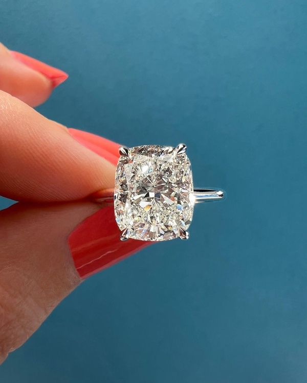50 Iconic Vintage Engagement Ring Styles and Cuts