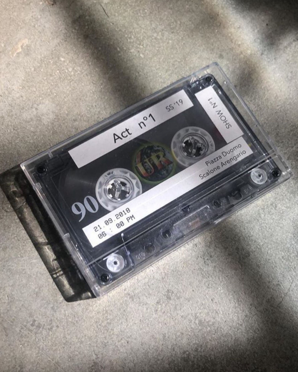 30 Creative Fashion Show Invitations to Inspire Your Wedding Invitations