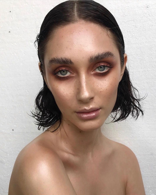 The Best Bridal Makeup For Every Eye Color