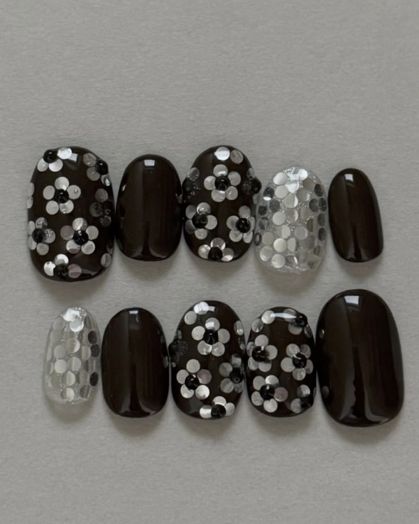 10 Major Nail Trends for 2026