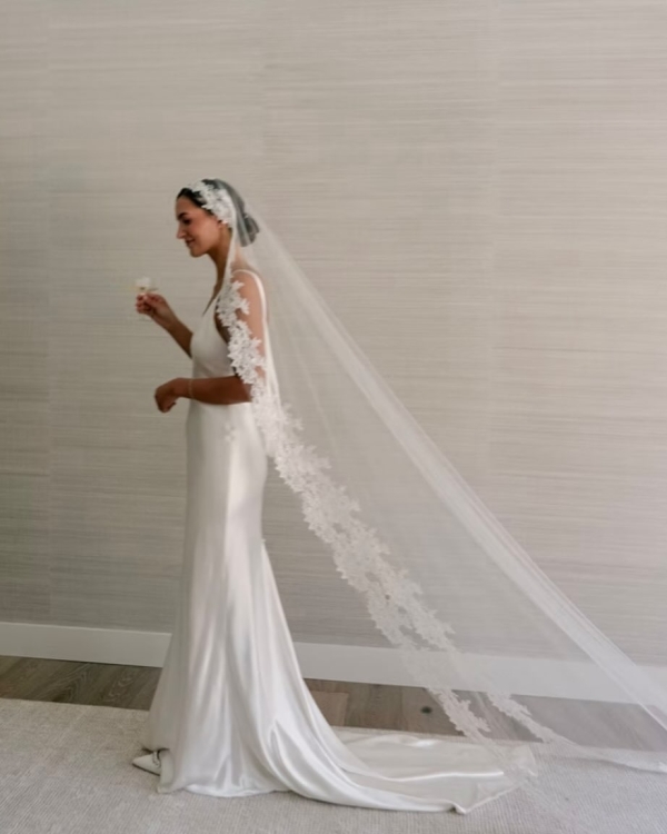 15 Best Bridal Stylists Around the World to Curate Your Dream Wedding Wardrobe