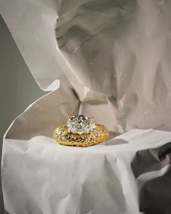 Engagement Ring Care: 8 Expert Tips to Keep Your Diamond Sparkling