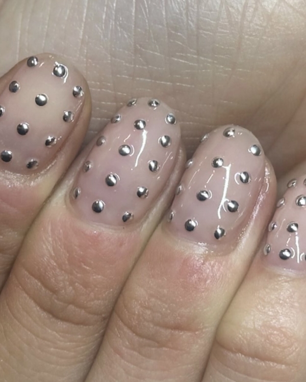 10 Major Nail Trends for 2026