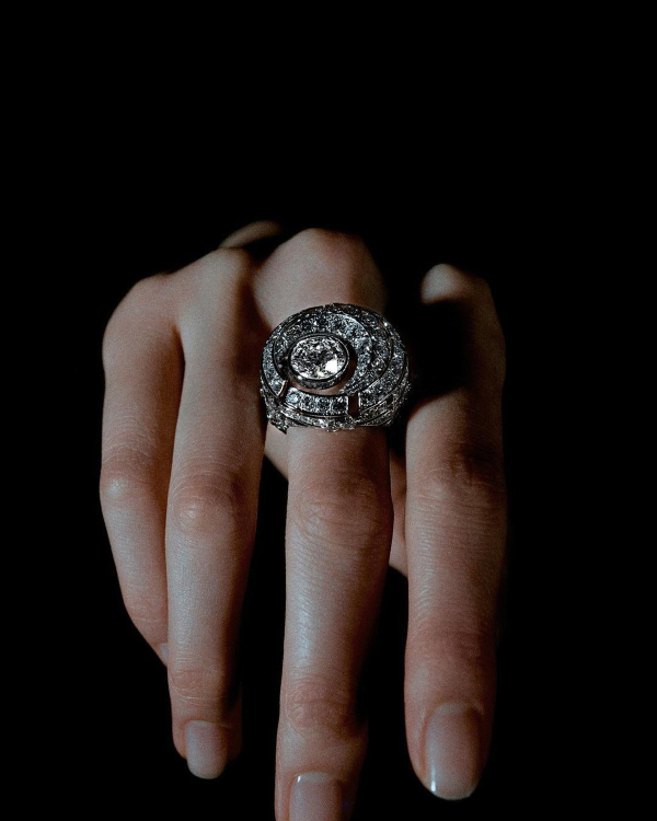 50 Iconic Vintage Engagement Ring Styles and Cuts