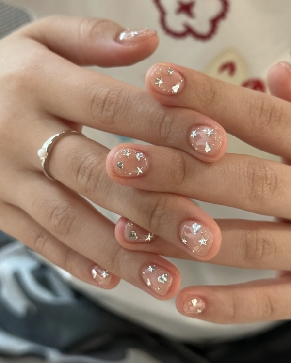 10 Major Nail Trends for 2026