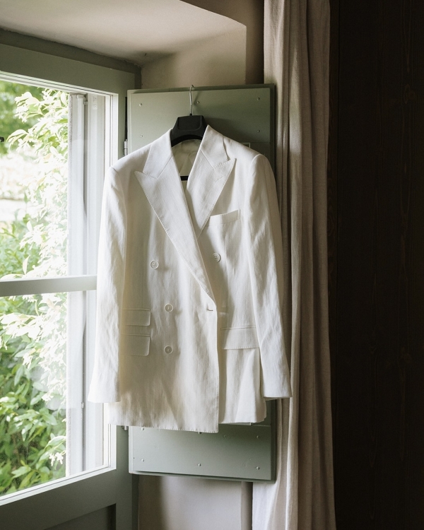 A Bold Destination Wedding in Umbria with Chartreuse Drapery & a Surprise Movie Moment