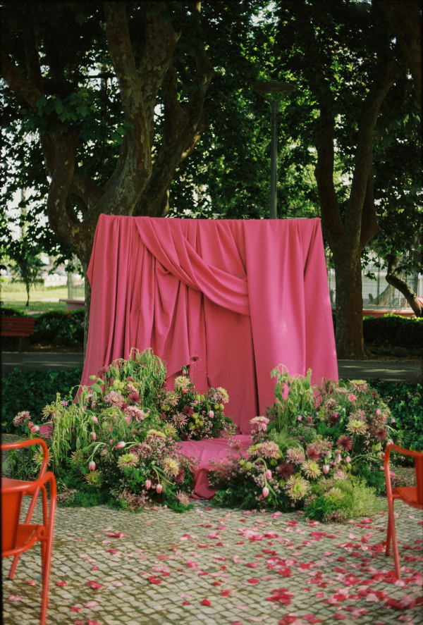 Florists Oh, Maria Flores