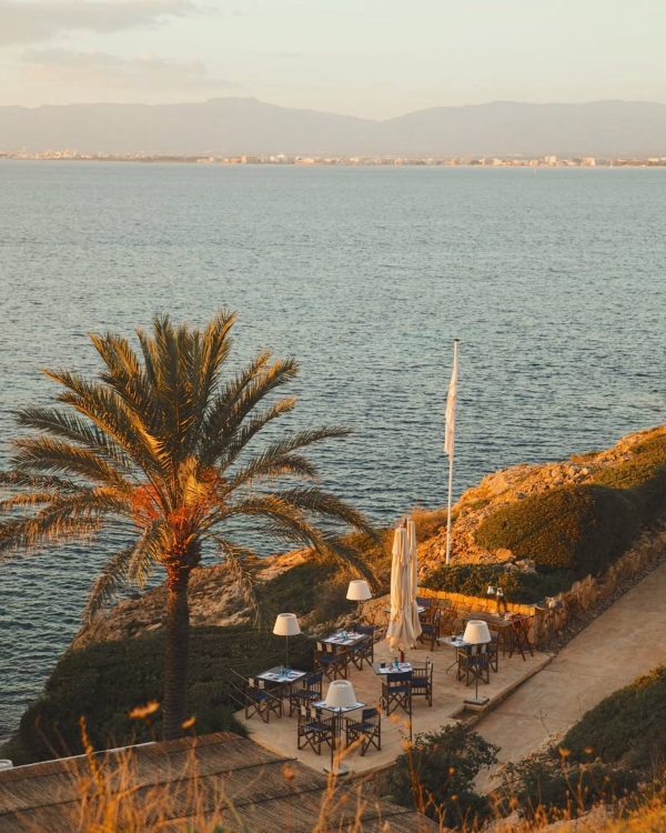 15 Stunning Boutique Hotels Perfect for Wedding Weekend Buyouts