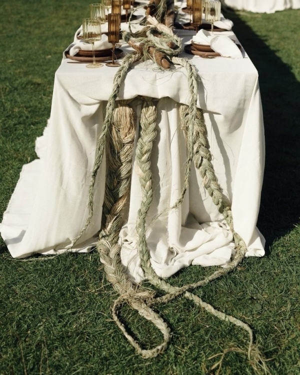 Trend: Woven Grass Arrangements