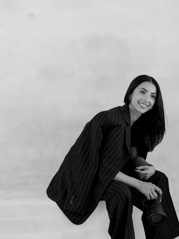 Photographers Mervé Togan