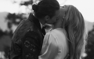 Photographers Hennygraphy