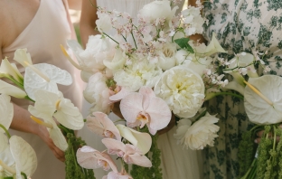 Florists The Flowerslinger