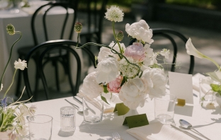 Florists The Flowerslinger