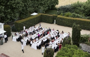 Photographers Mandy Wood Studio