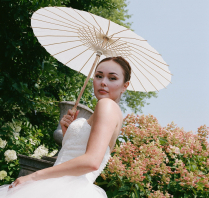 Photographers Nikki Strekowski