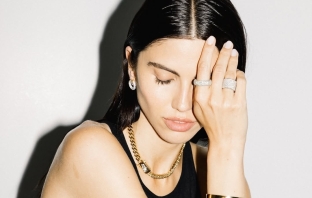 Fine Jewelry Uniform Object