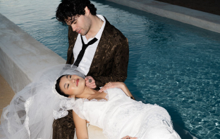 Photographers Elizabeth Pishal