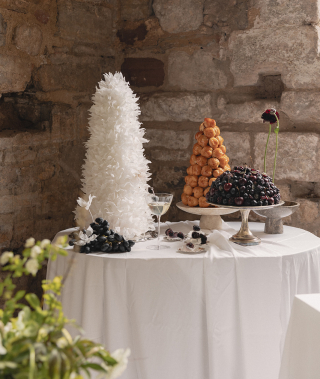 Cakes & Catering Clare Ellen Studio