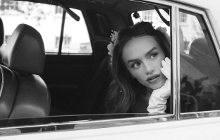 Photographers Kelly Mour