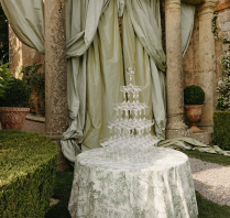 Photographers Sam & Larissa