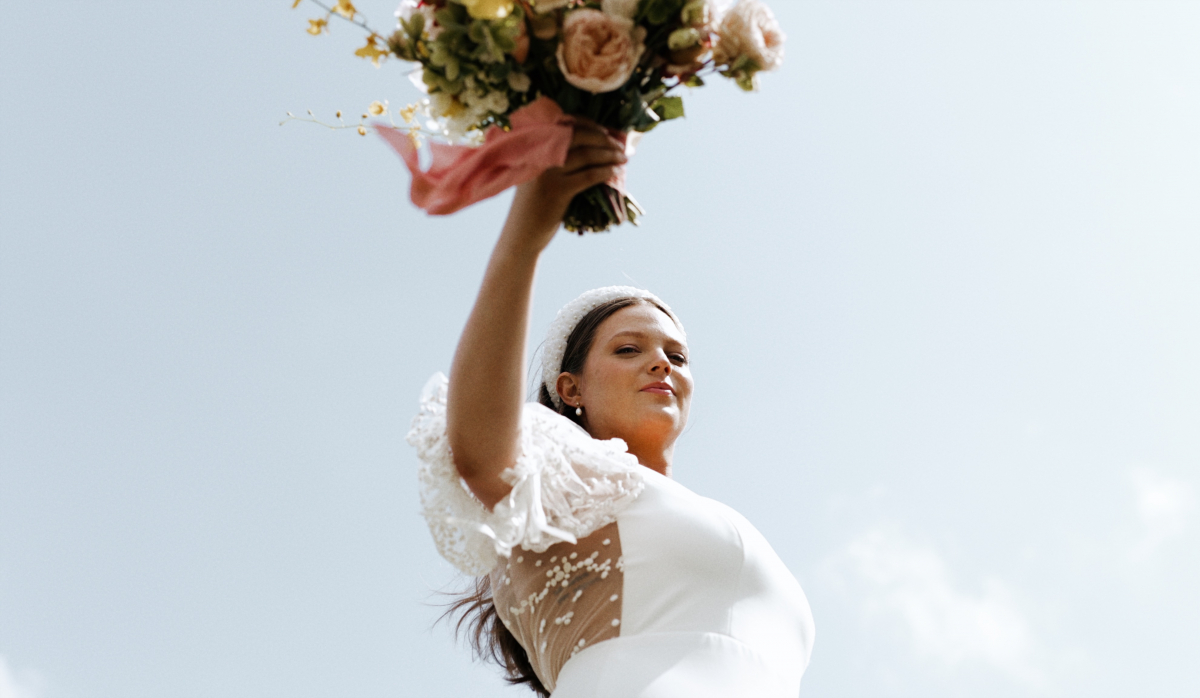 Videographers Gold Hairpin