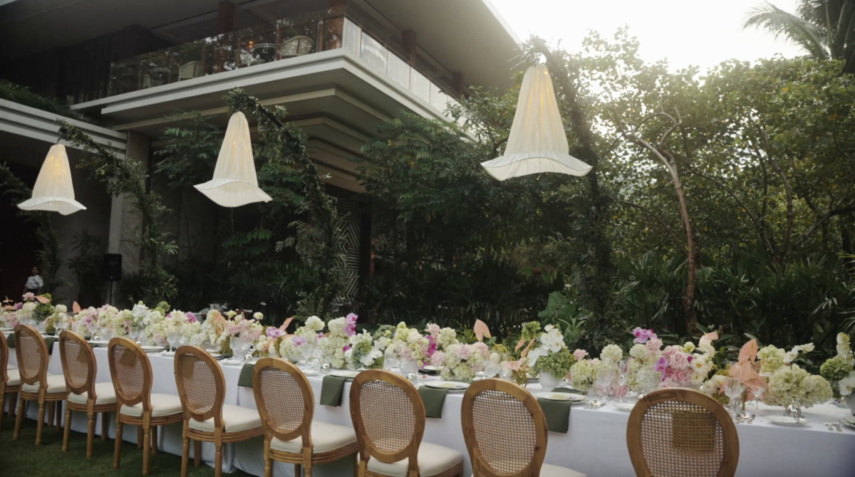 Photographers White on Black Studio